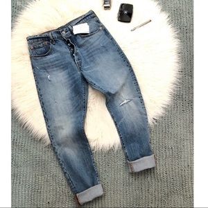 Nwt Levi’s 501 skinny Jean button fly.